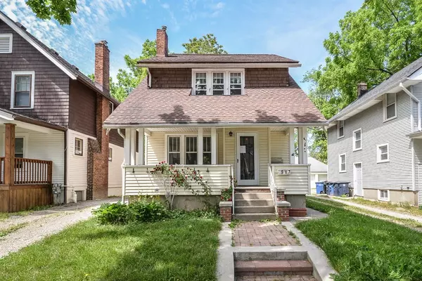 917 Dewey Avenue, Ann Arbor, MI 48104