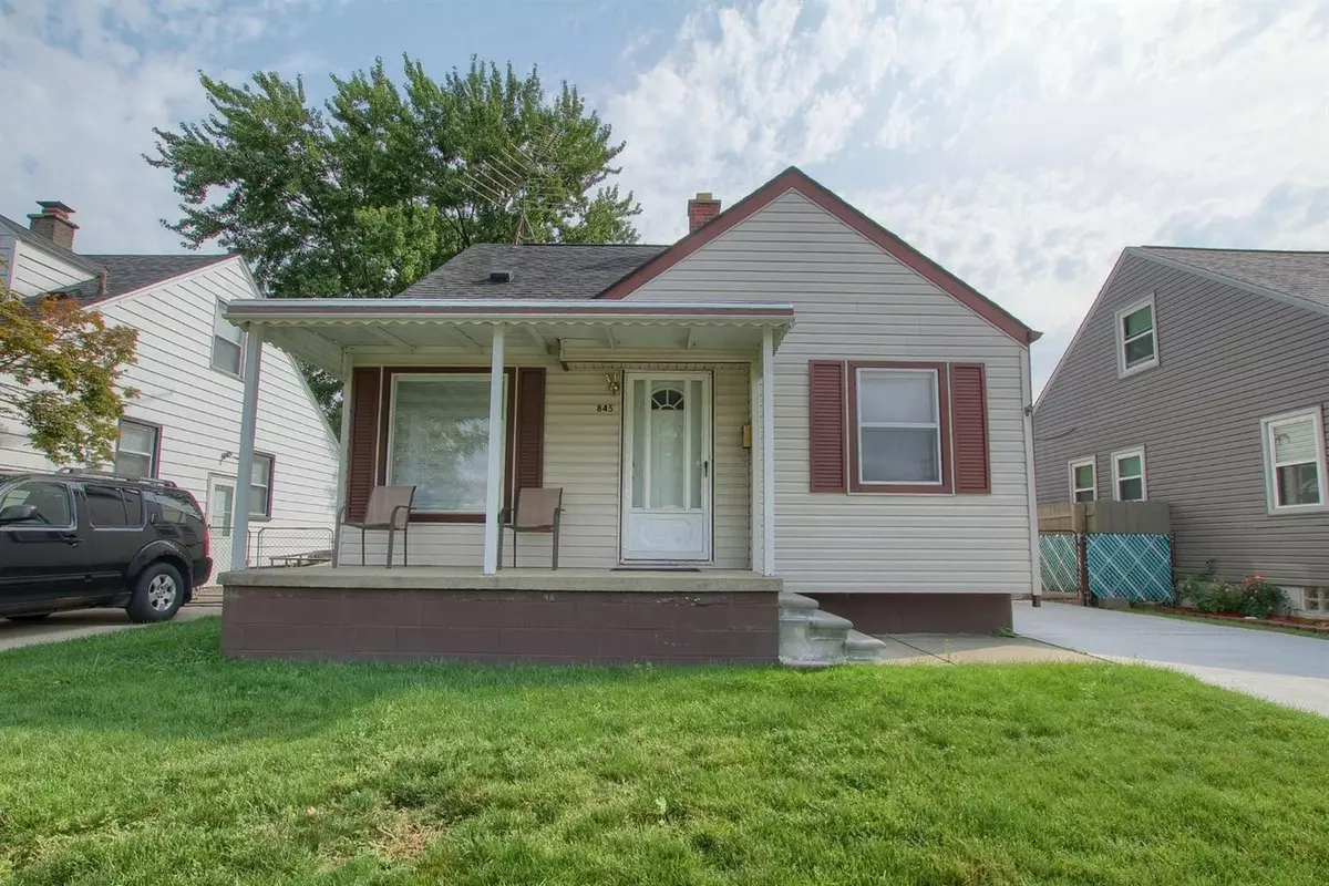 Lincoln Park, MI 48146,845 Cloverlawn