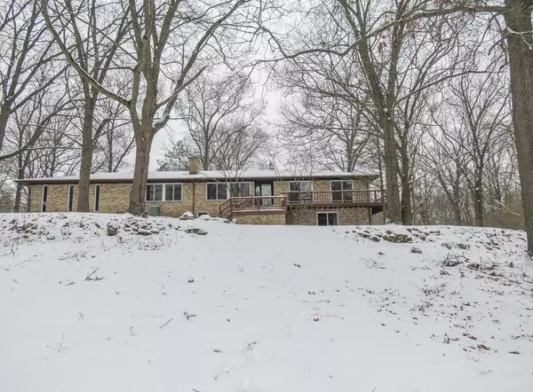 8065 Donovan Road, Dexter, MI 48130