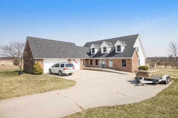 6470 Peckins Lane, Manchester, MI 48158