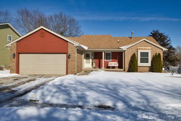 718 Oak Ridge Drive, Brighton, MI 48116