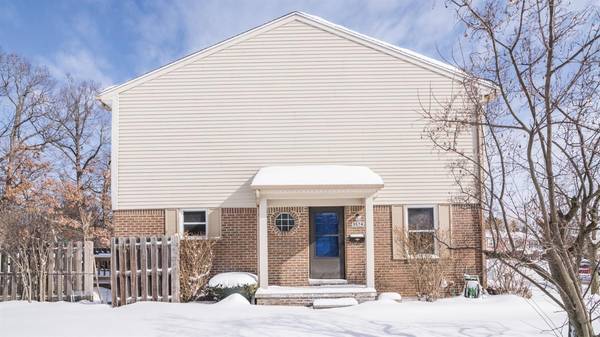 3574 Burbank Drive, Ann Arbor, MI 48105