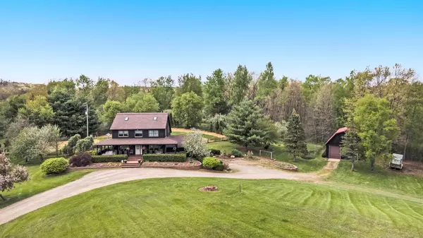 8310 Smythe Road, Manchester, MI 48158