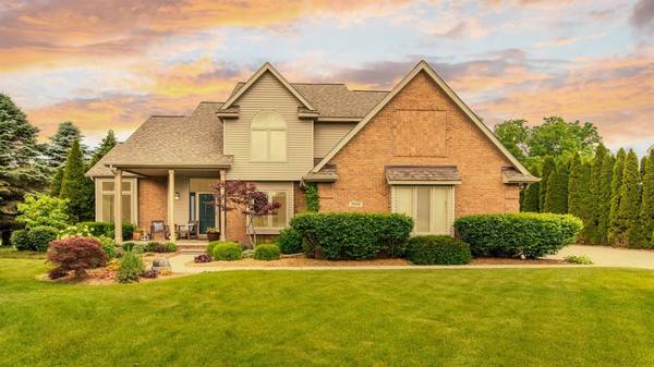 7636 Wisteria Way, Brighton, MI 48116