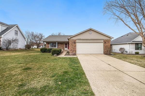 1419 Maplewood Drive, Saline, MI 48176