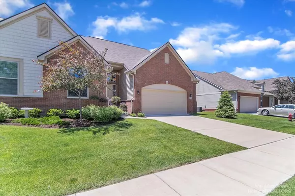 New Hudson, MI 48165,28151 Belmonte Drive #22