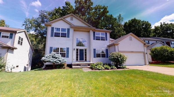 4424 Blossom Hill Trail, Ann Arbor, MI 48108