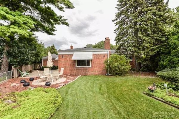 Dearborn Heights, MI 48127,7135 Cronin Drive