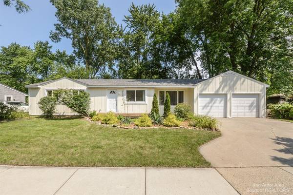 2123 Champagne Drive, Ann Arbor, MI 48108