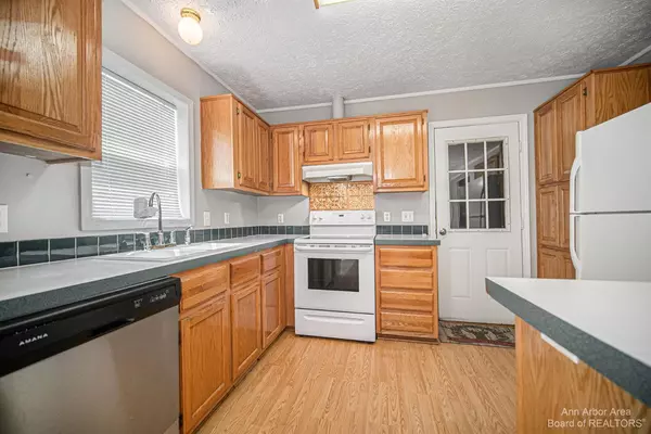 Stockbridge, MI 49285,3019 N M-52
