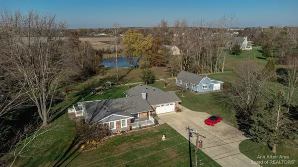 New Boston, MI 48164,37740 Palma