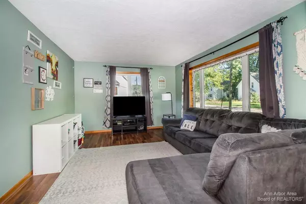 Stockbridge, MI 49285,212 S Water Street
