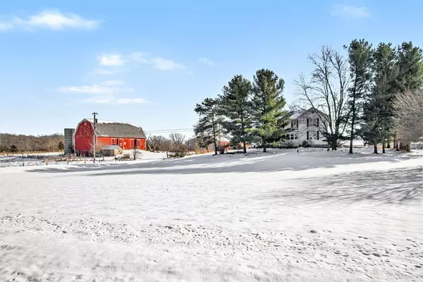 13175 Pleasant Lake Road, Manchester, MI 48158