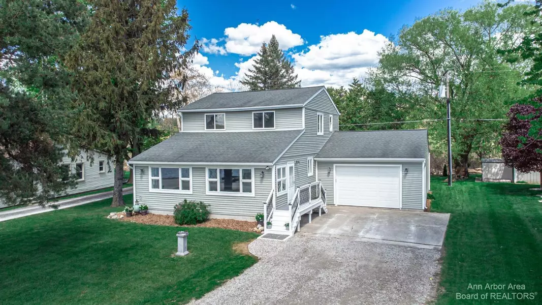 13414 North Lake Road, Gregory, MI 48137