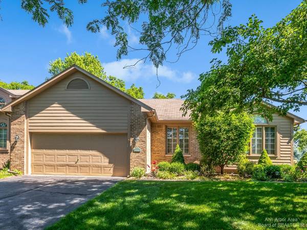 1358 Laurel View Drive, Ann Arbor, MI 48105