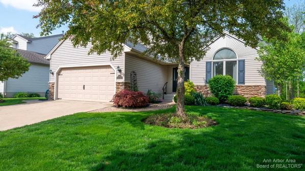 1144 Colony Drive, Saline, MI 48176