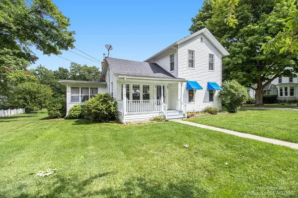 824 Church Street, Grass Lake, MI 49240