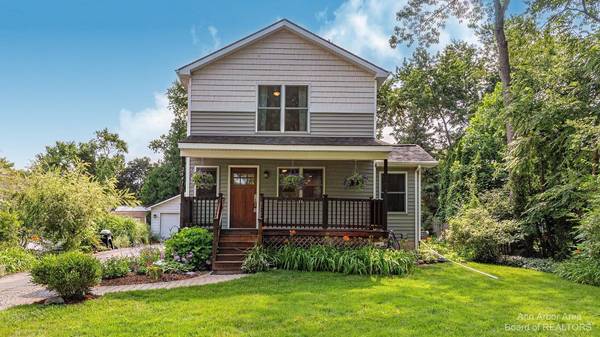 2641 Bellwood Avenue, Ann Arbor, MI 48104