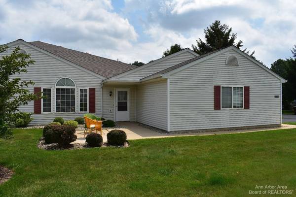 601 Carriage Drive, Tecumseh, MI 49286