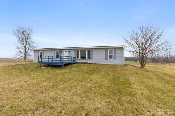 9721 Shaw Highway, Britton, MI 49229