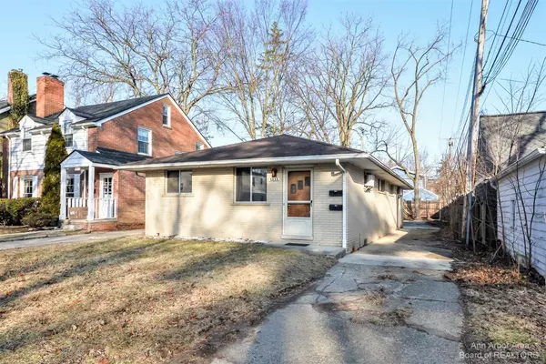 Ann Arbor, MI 48104,1615 Ferndale Place