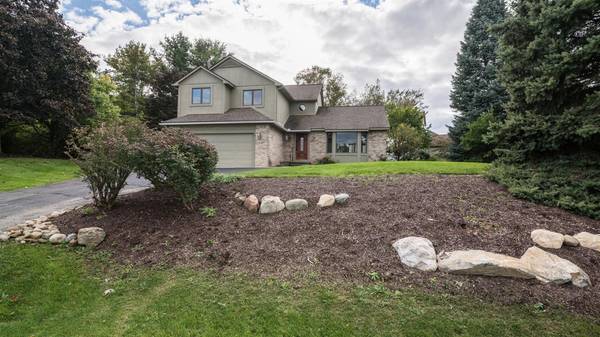 4215 Sunderland Way, Ann Arbor, MI 48103