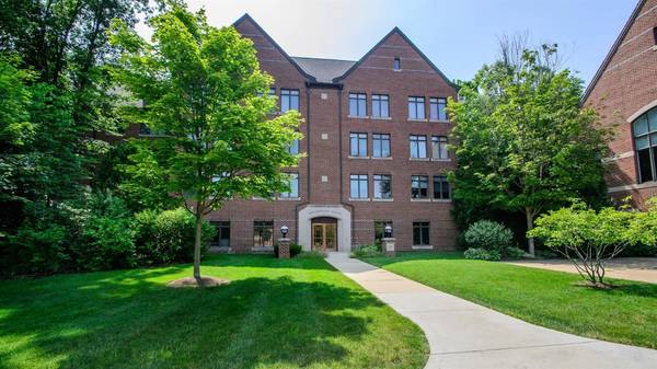 827 Asa Gray Drive #259, Ann Arbor, MI 48105