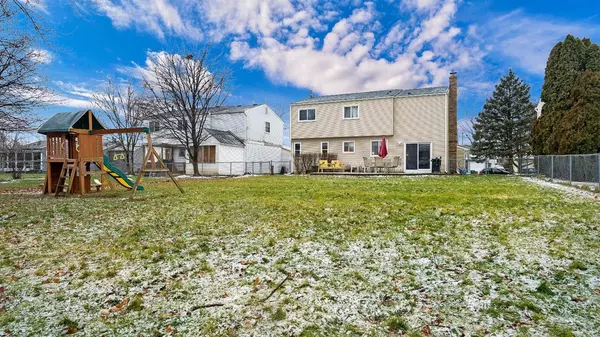 Ypsilanti, MI 48197,5477 Grayfield Circle