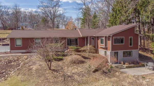 1415 N Dixboro Road, Ann Arbor, MI 48105