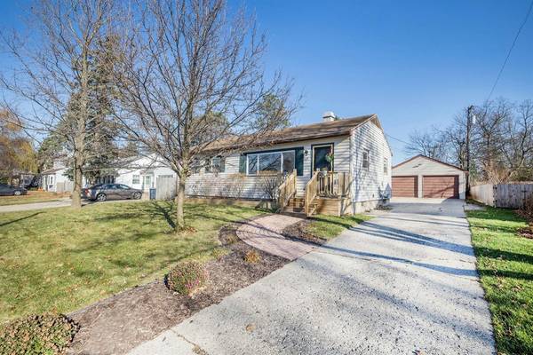 205 Highlake Avenue, Ann Arbor, MI 48103