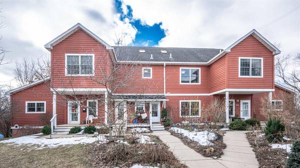 560 Little Lake Drive #19, Ann Arbor, MI 48103