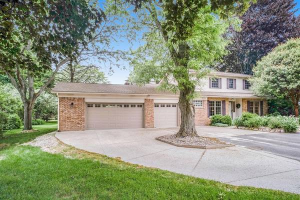 Ann Arbor, MI 48103,961 Honey Creek Drive