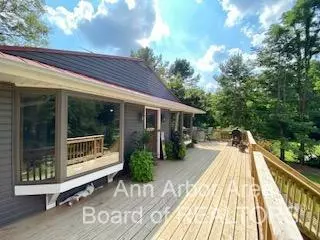 Jonesville, MI 49250,6771 E Chicago Road