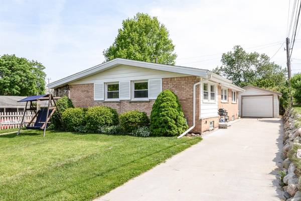 1917 Sunrise Street, Ann Arbor, MI 48103