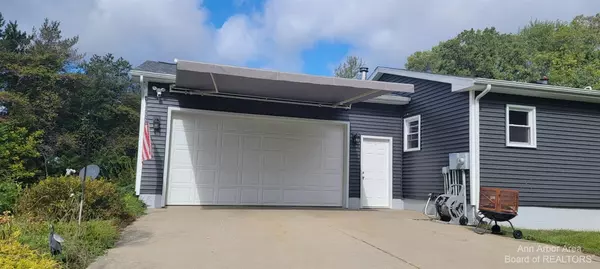 Perry, MI 48872,4703 W Jacobs Road