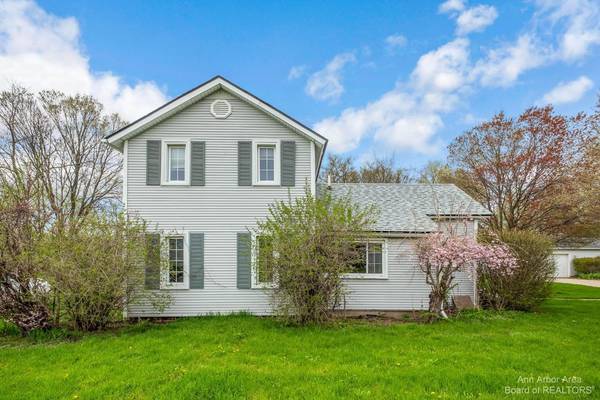 12162 Stony Creek Road, Milan, MI 48160