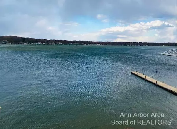 Manitou Beach, MI 49253,2721 Round Lake Highway