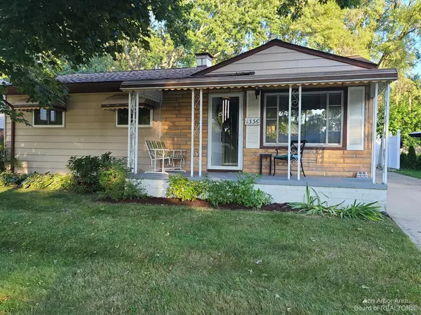 1336 Rambling, Ypsilanti, MI 48198