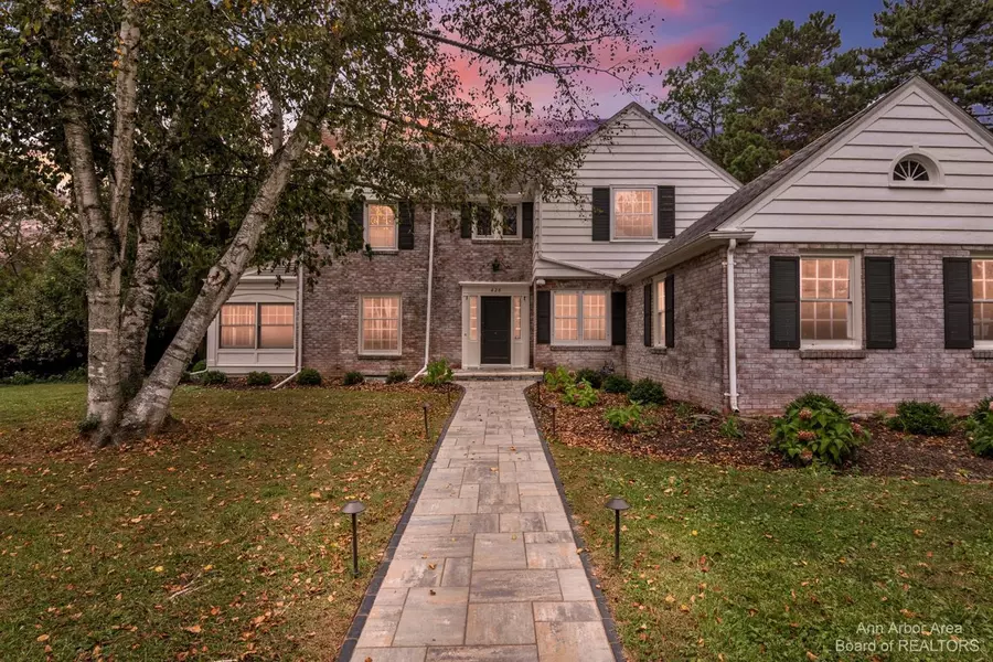 428 Concord Road, Ann Arbor, MI 48104