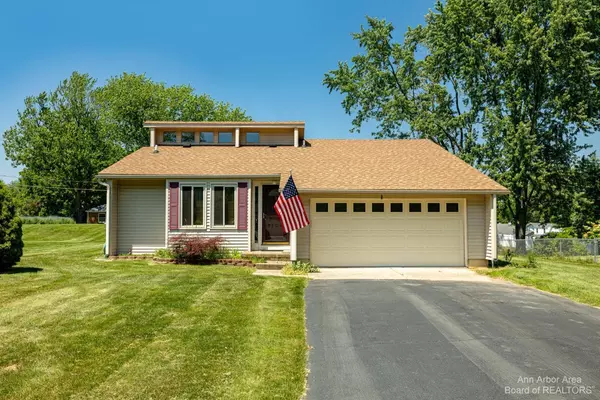 602 Ramsey, Pleasant Lake, MI 49272