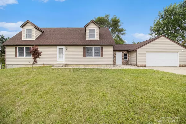 2800 Maute Road, Grass Lake, MI 49240