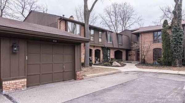 Ann Arbor, MI 48105,1032 Greenhills Drive