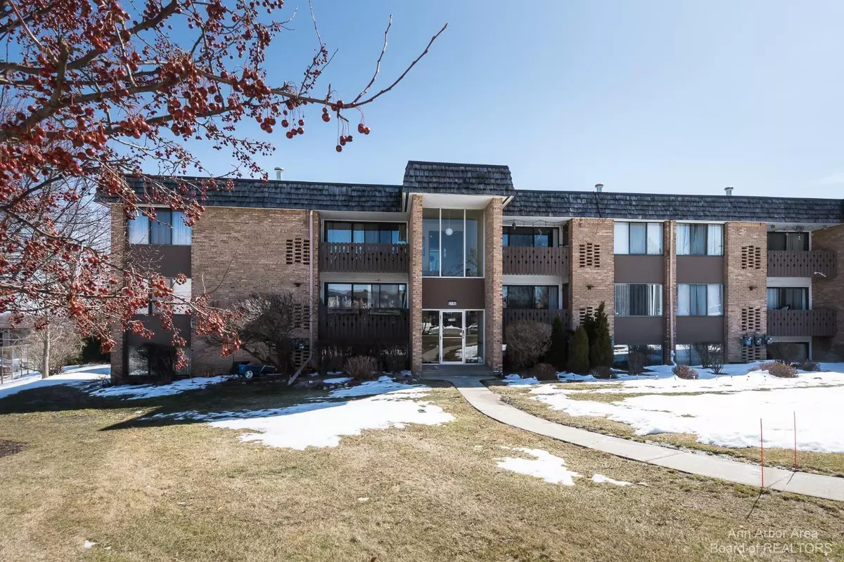 Ann Arbor, MI 48103,2106 Pauline Boulevard #302