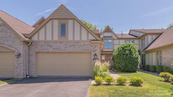 2744 Maitland Drive, Ann Arbor, MI 48105