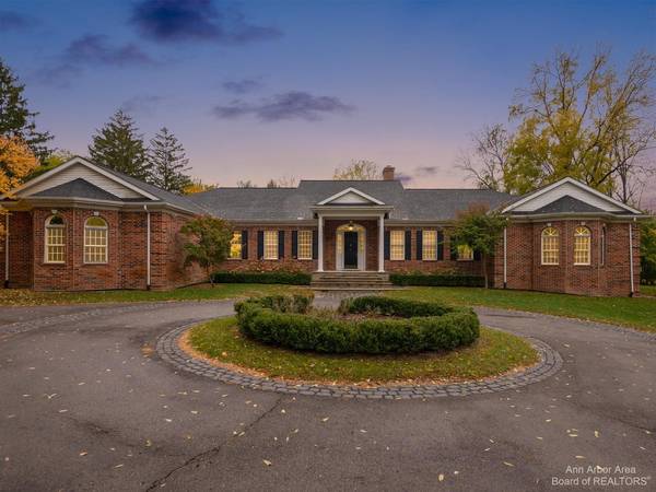 250 Barton Shore Drive, Ann Arbor, MI 48105