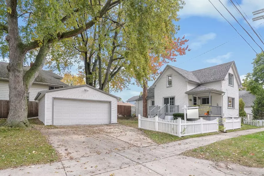 1249 Tenny, Dearborn, MI 48124