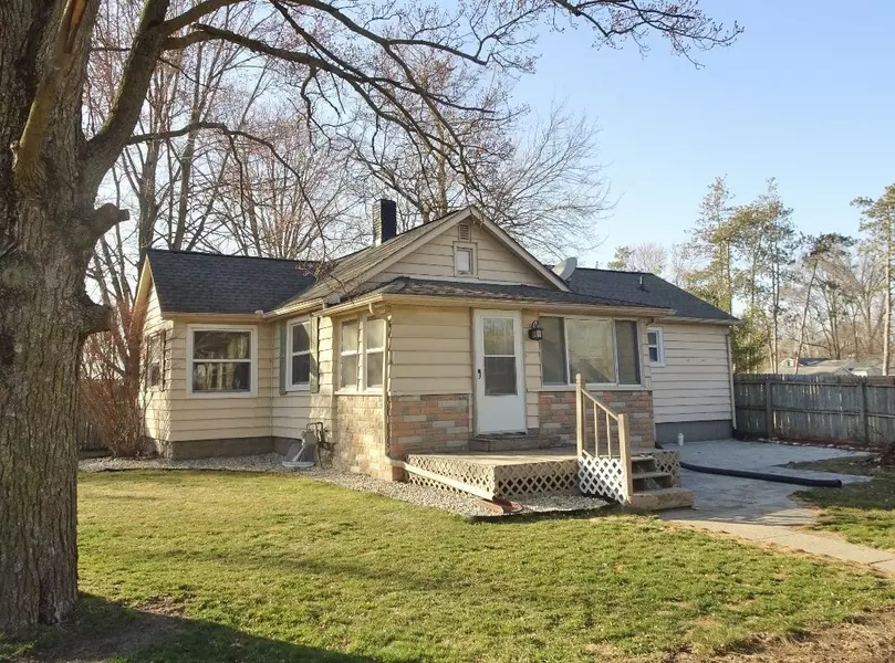 14362 Oakville Waltz Road, Willis, MI 48191