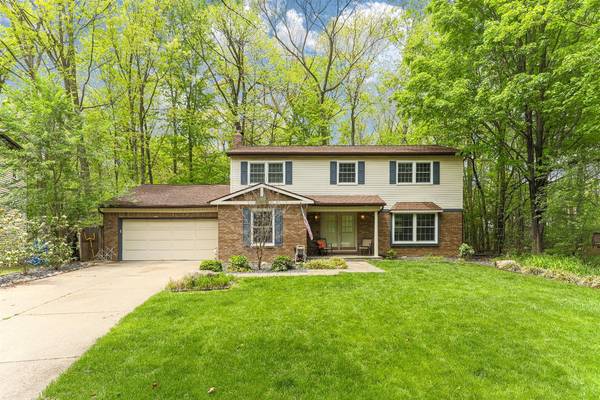 Ann Arbor, MI 48105,1475 Folkstone Court