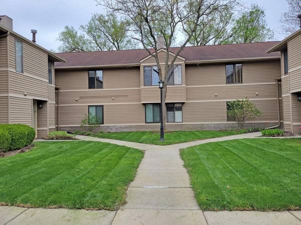 Ann Arbor, MI 48104,250 Briarcrest Drive #132