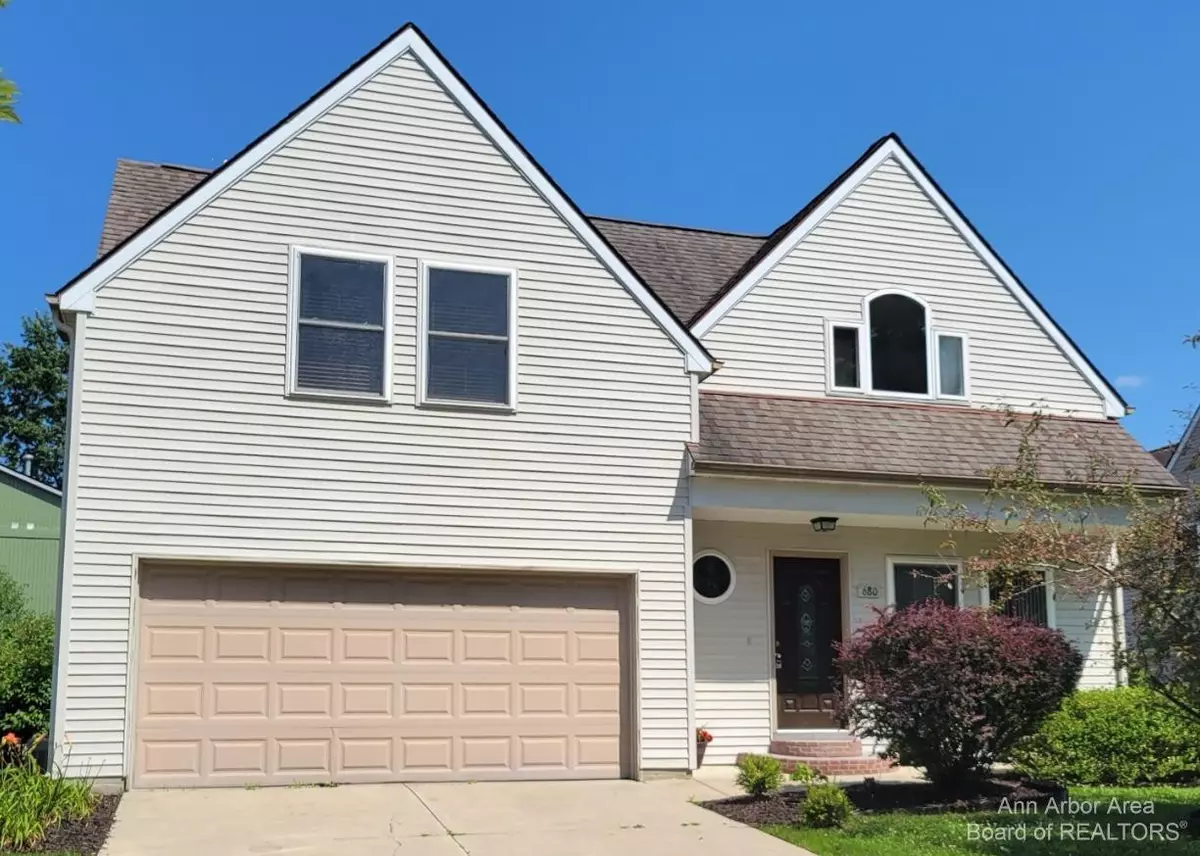 Ann Arbor, MI 48103,680 Vine Court